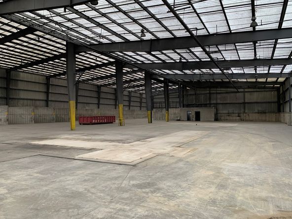 2150 Production Road, Kendallville, IN 46755